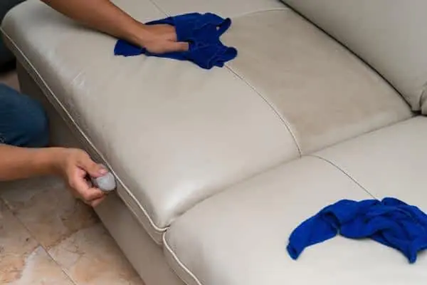 شركة غسيل اطقم كنب في العين